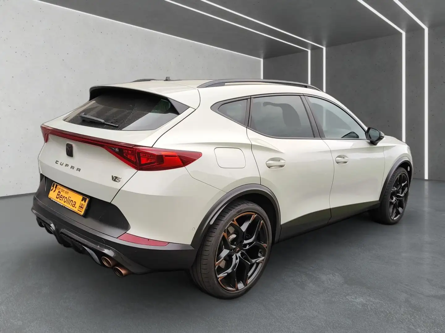 CUPRA Formentor 2.5 TSI 4D VZ5 Edt. Taiga Grey DSG Grau - 2