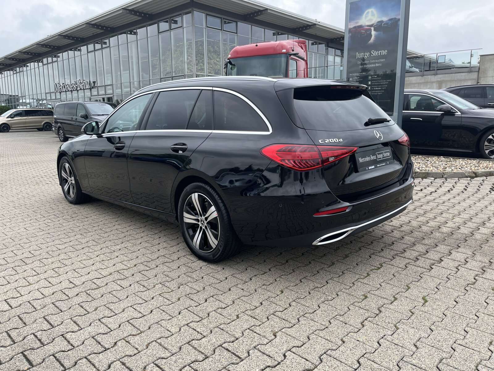 Mercedes-Benz C 200