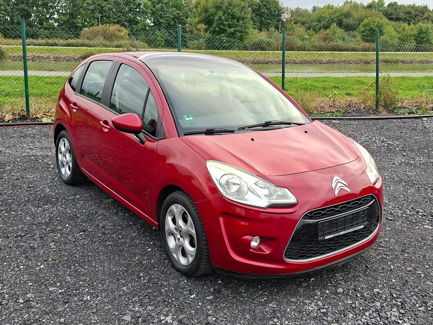 Citroen C3 Rot - 2