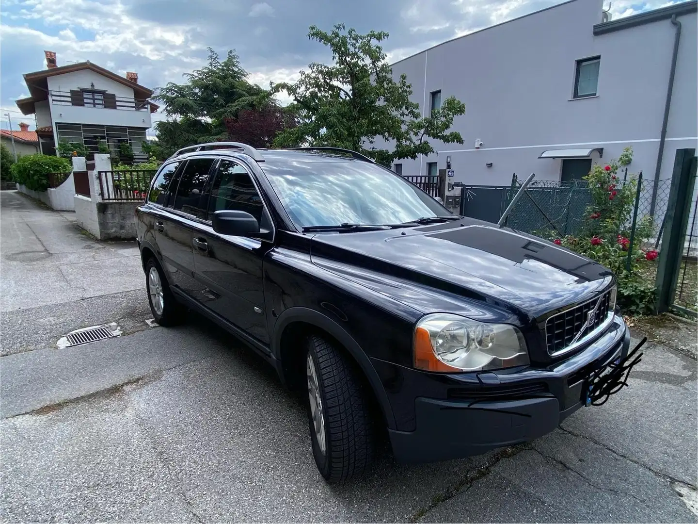 Volvo XC90 2.4 d5 Executive 185cv auto N1 Nero - 2