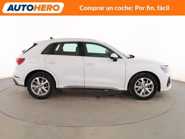 Audi Q3 view 7