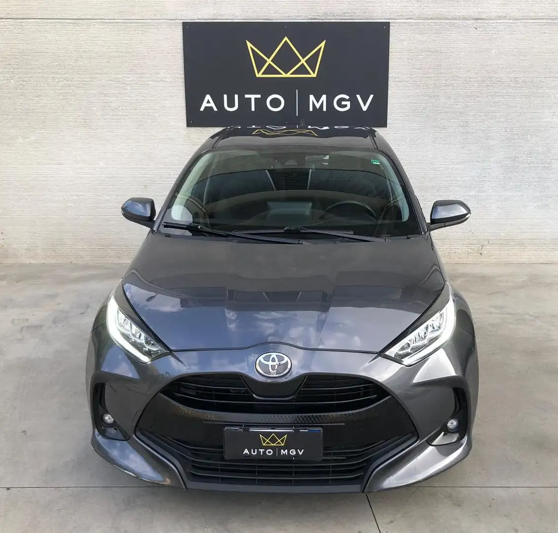 Toyota Yaris Yaris IV 1.0 Trend * SUPER PROMO Grigio - 2