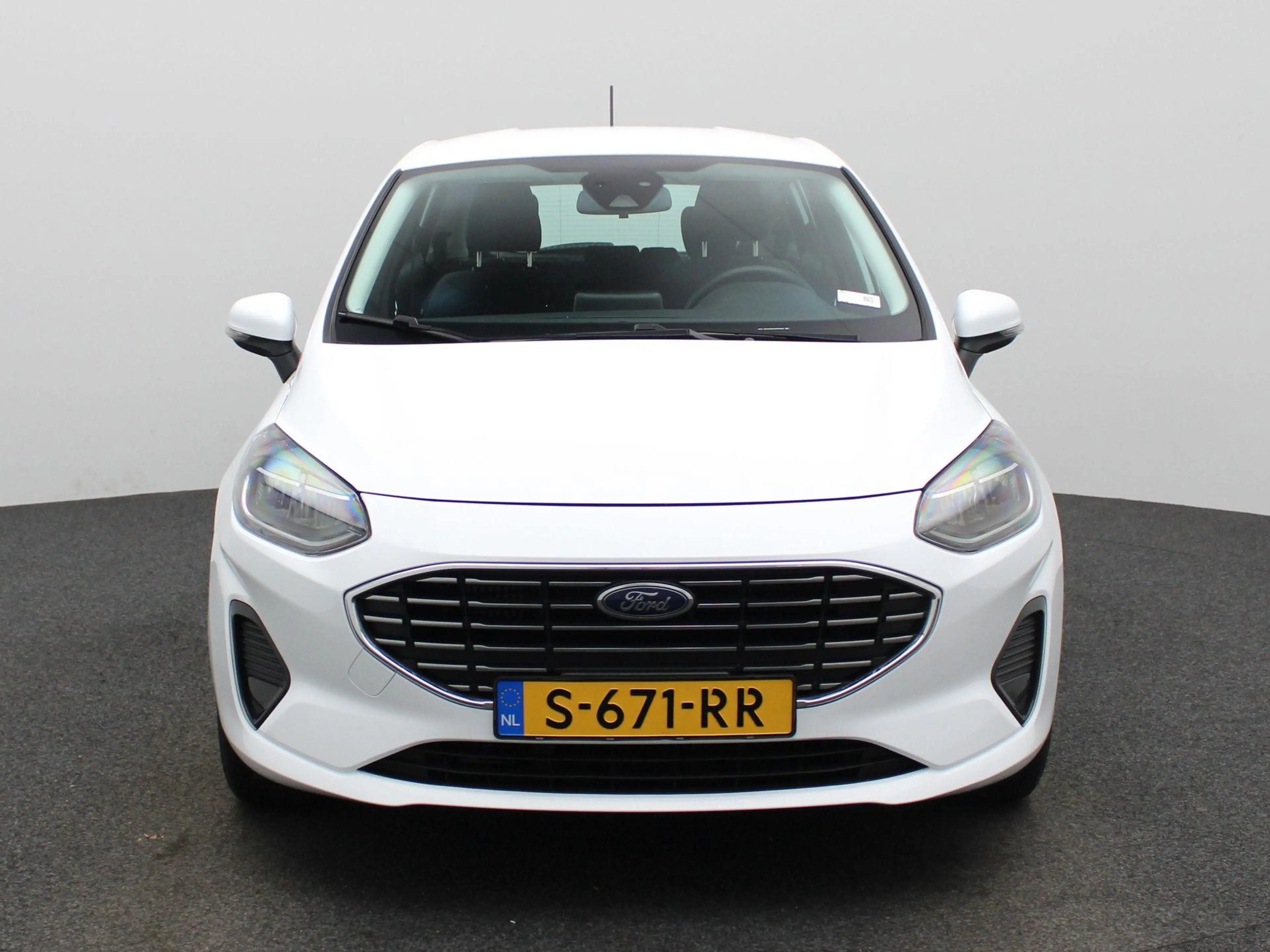 Ford Fiesta 1.0 EcoBoost Hybrid Titanium — photo 3
