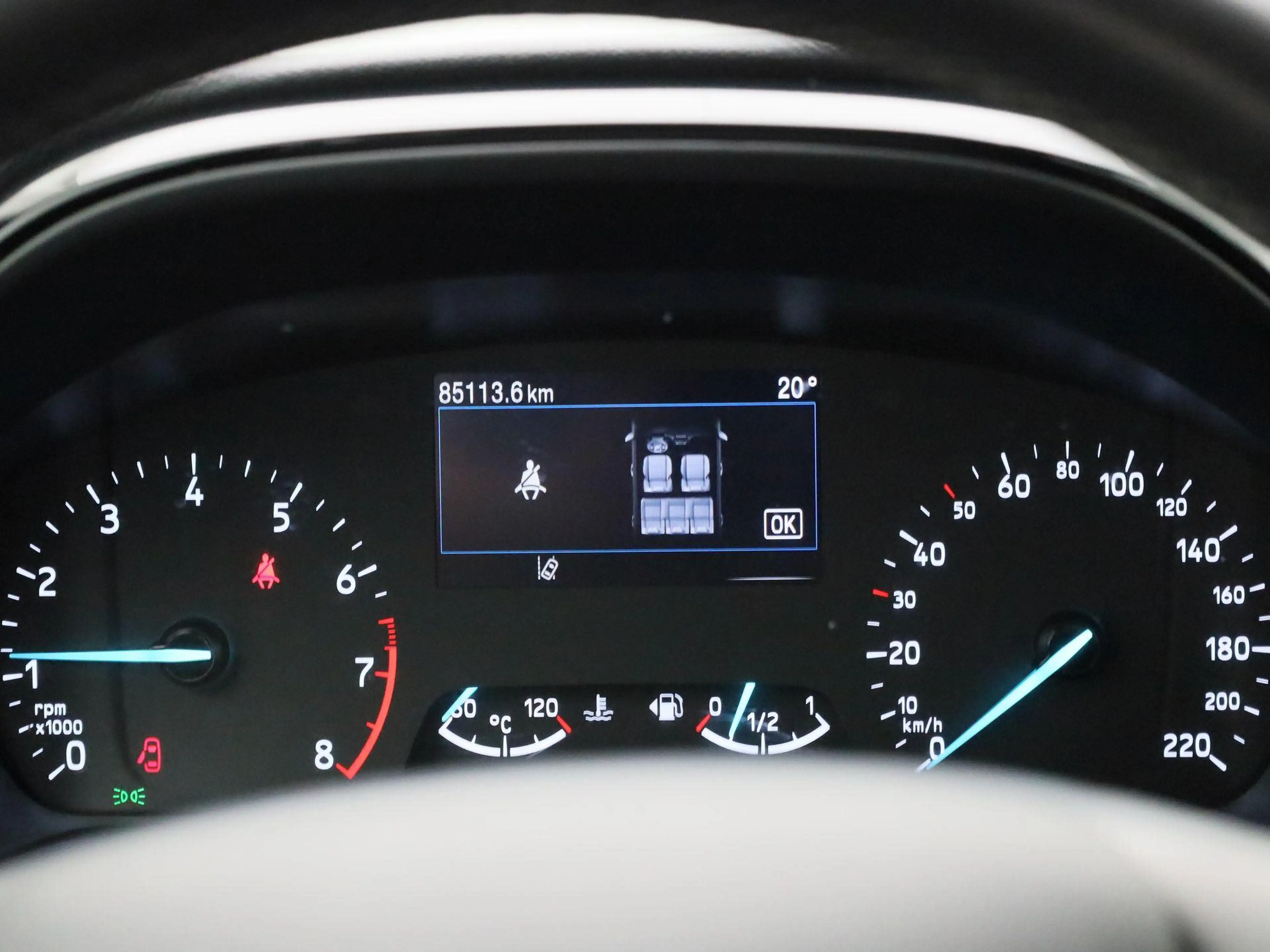 Ford Fiesta 1.0 EcoBoost Hybrid Titanium — photo 8