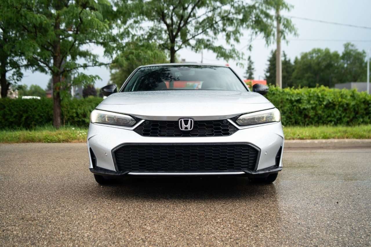 2025 Honda Civic Touring — снимка 1