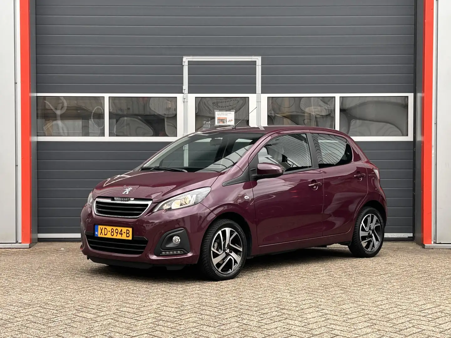 Peugeot 108 1.0 e-VTi Active | Airco | Camera | Lichtmetaal | Paars - 2