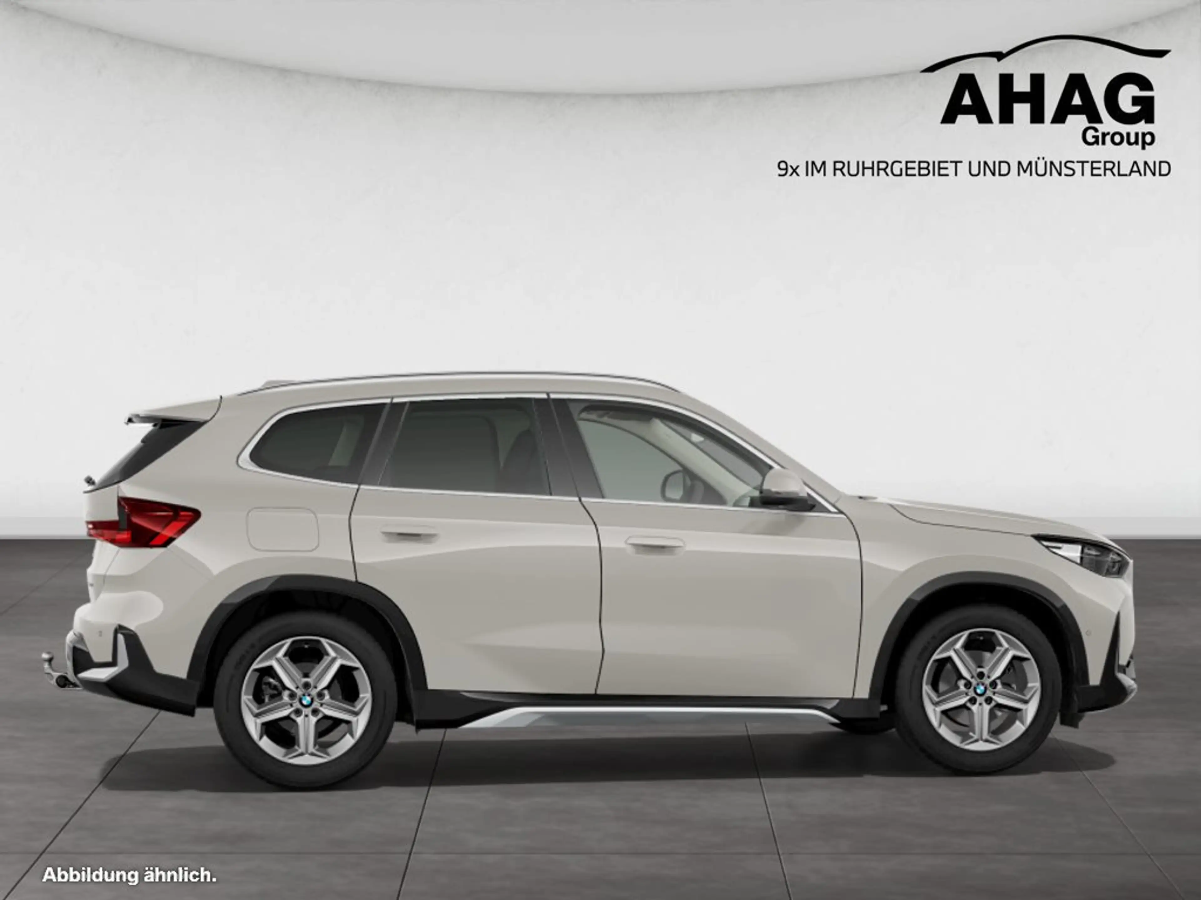BMW X1 sDrive20i  xLine — photo 8