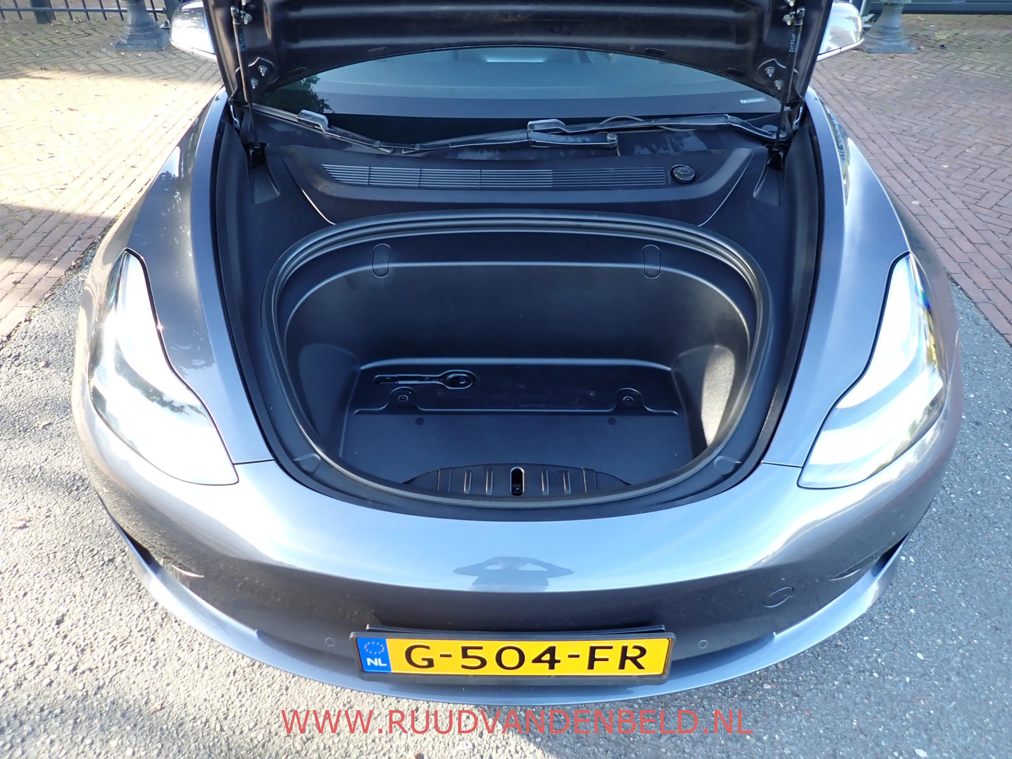 Tesla Model 3 SR+ RWD 60 kWh SOH 86% / TREKHAAK / PANODAK / 19'' — photo 38