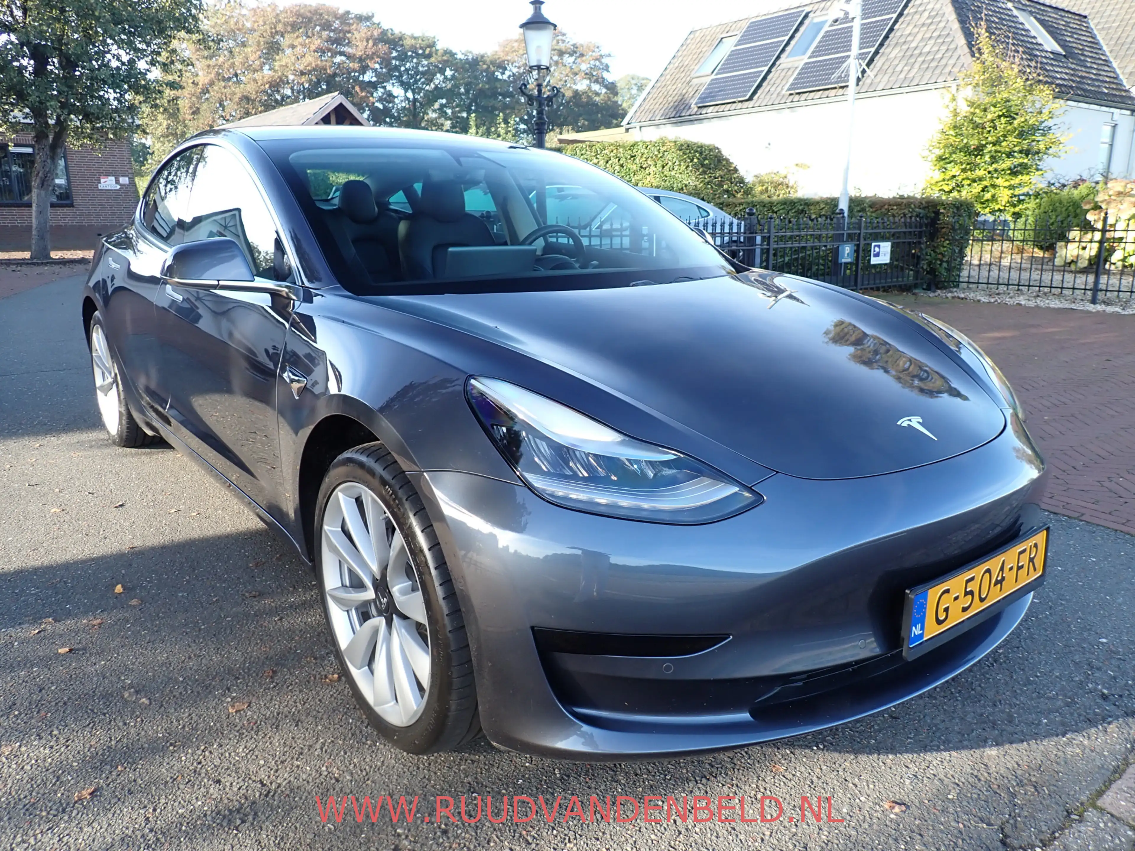 Tesla Model 3 SR+ RWD 60 kWh SOH 86% / TREKHAAK / PANODAK / 19'' — photo 3