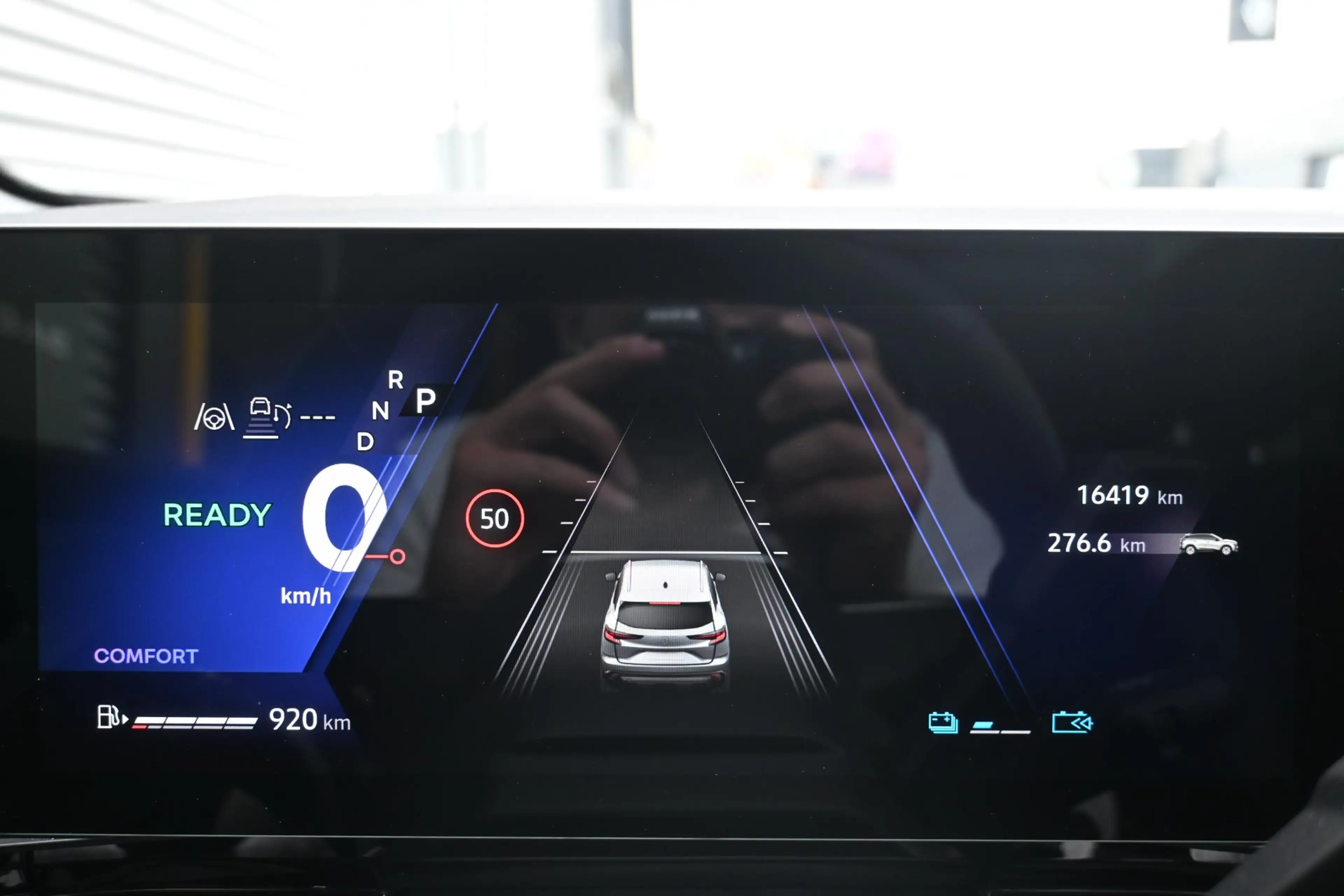 Renault Austral E-Tech full hybrid 200 iconic esprit Alpine | STUU — photo 19