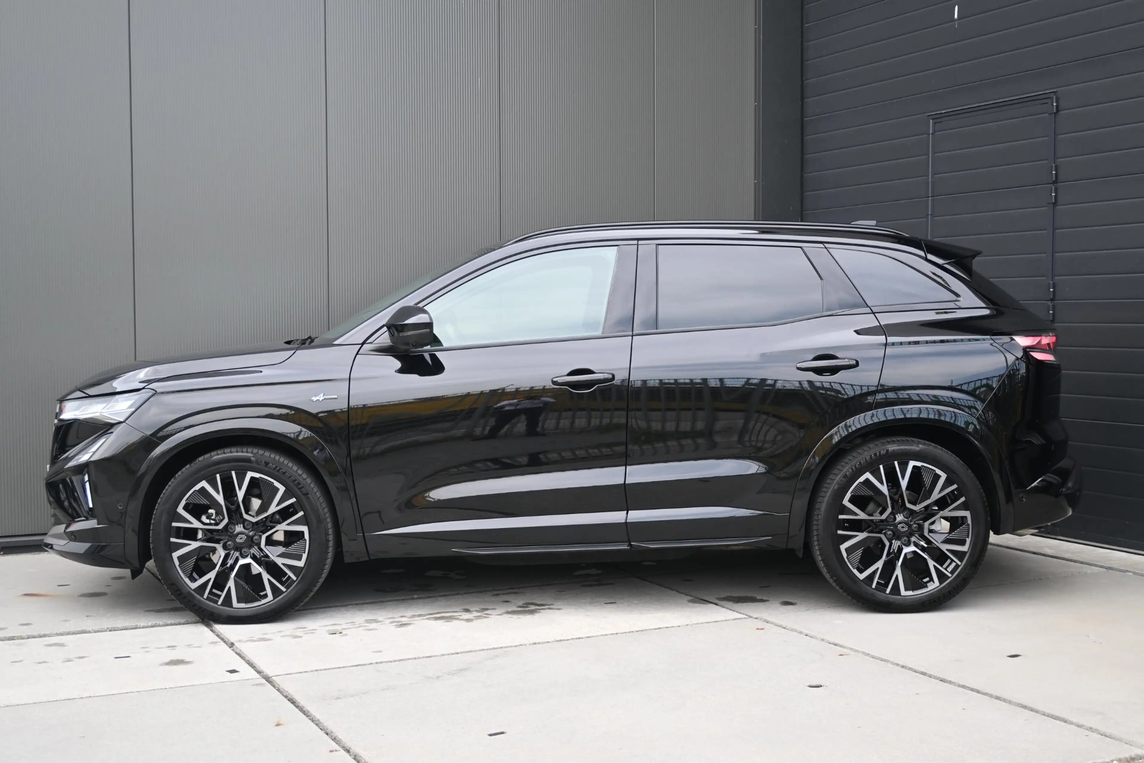 Renault Austral E-Tech full hybrid 200 iconic esprit Alpine | STUU — photo 5