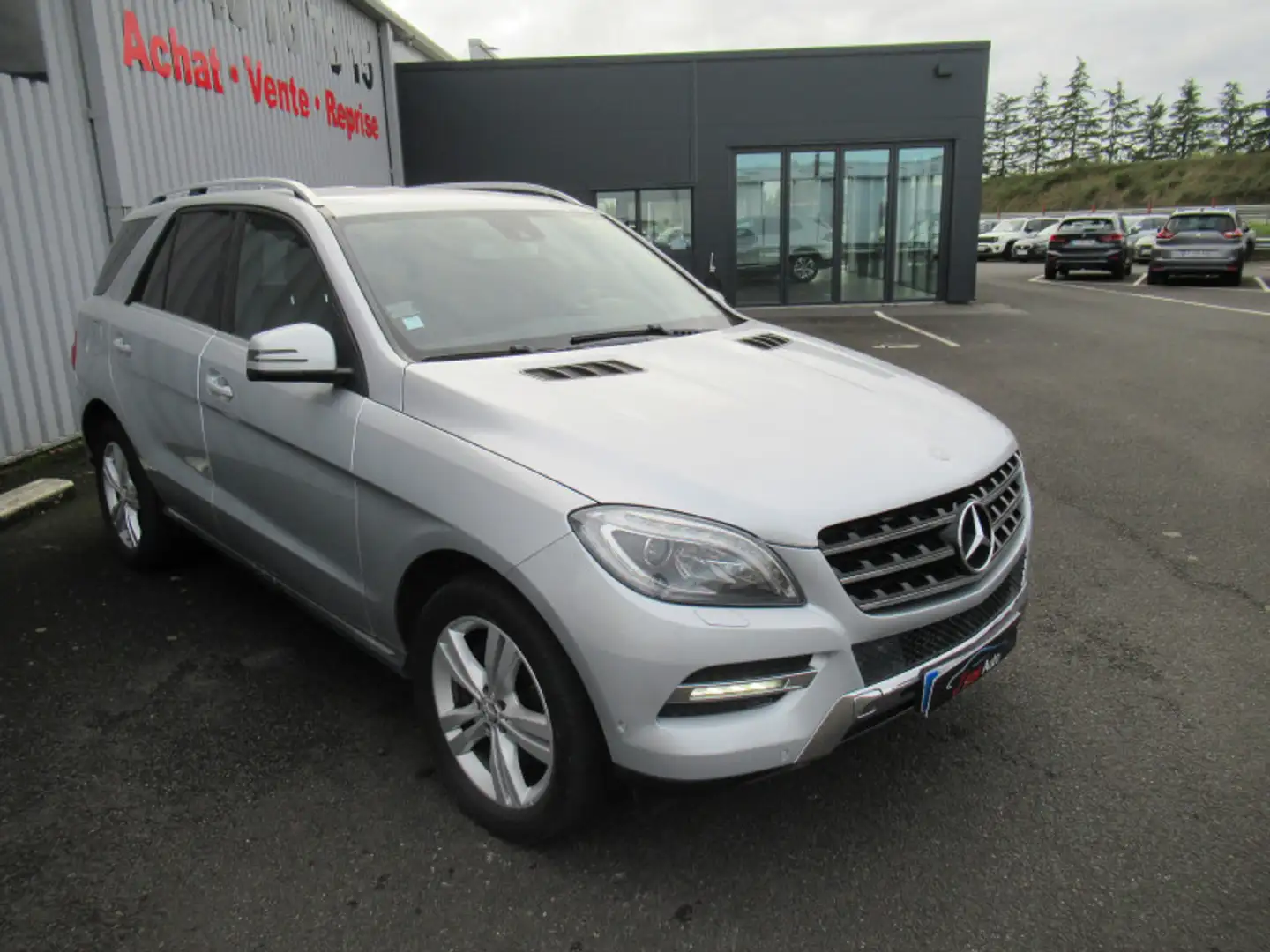 Mercedes-Benz ML 250 250 BLUETEC SPORT 7G-TRONIC + Gris - 2