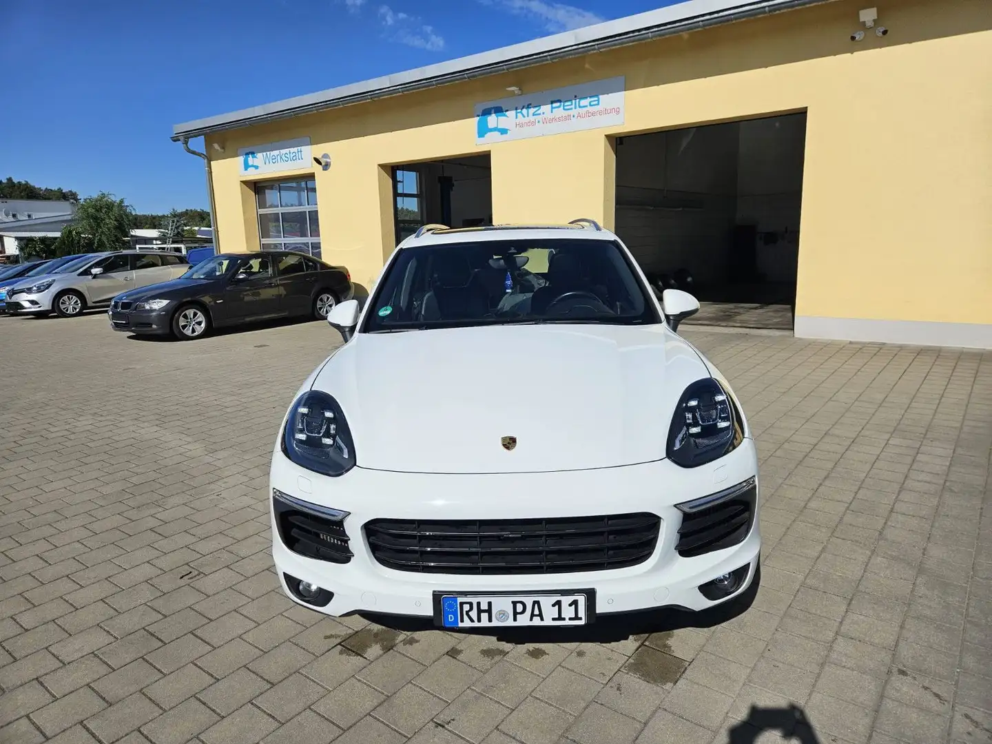 Porsche Cayenne Diesel*Matrix*Panoramadach*GTS* Weiß - 2
