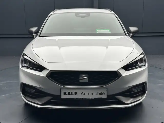 Seat Leon view 8