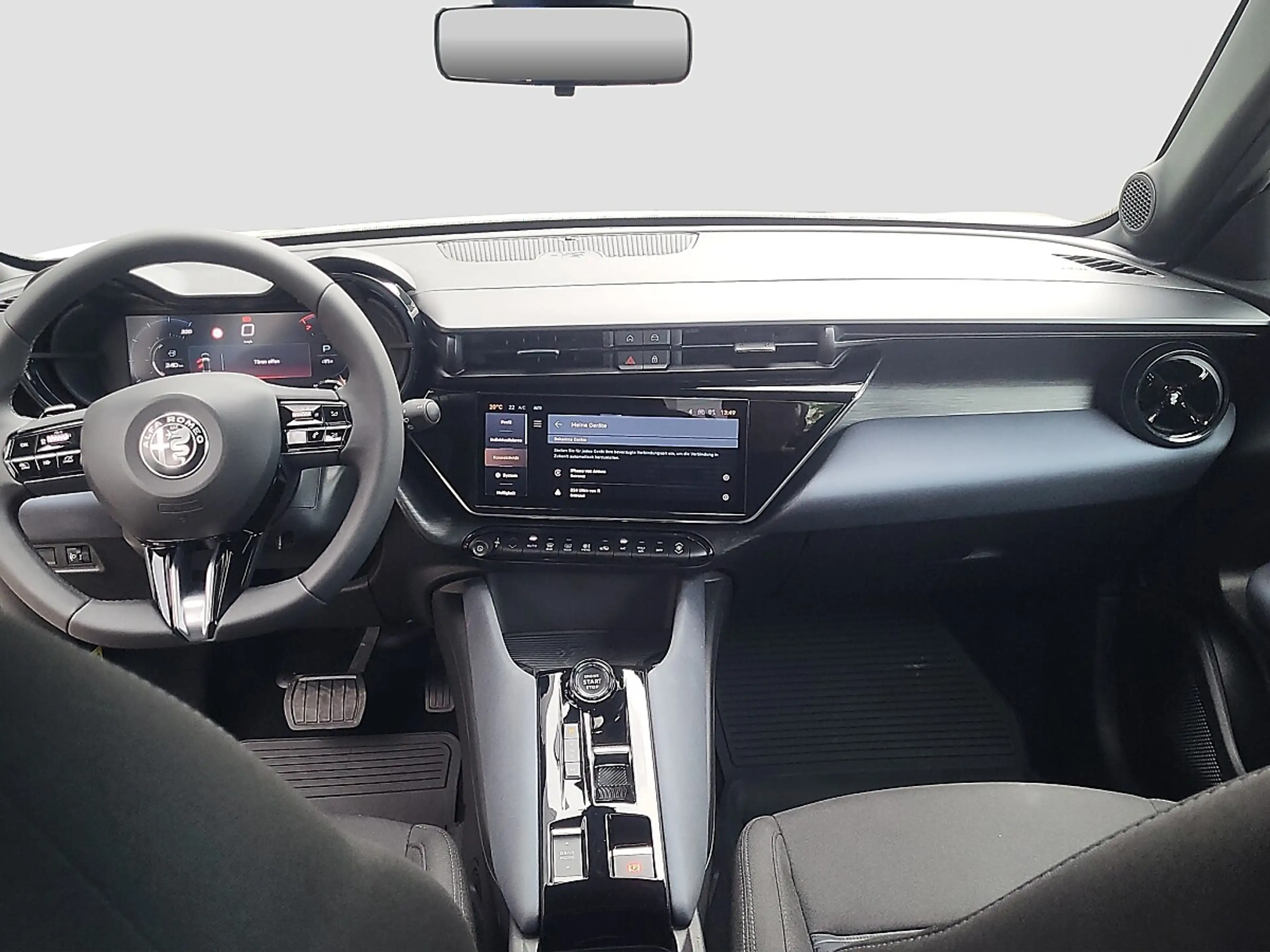Alfa Romeo Junior Ibrida  1.2 MHEV e-DCT6 — photo 11