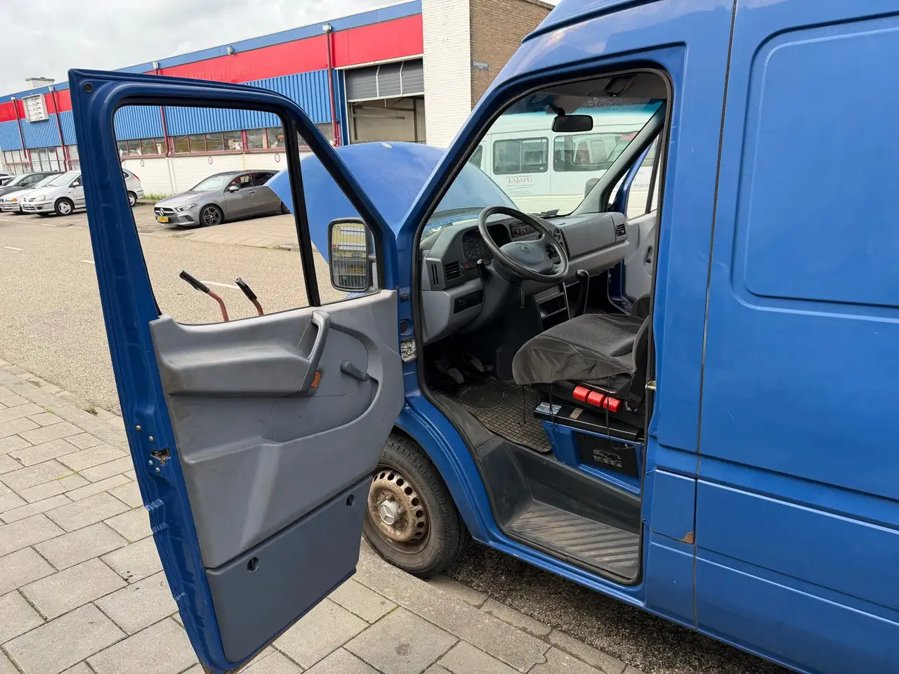 Mercedes-Benz Sprinter 208 D kort /Hoog +31641468730, foto 11