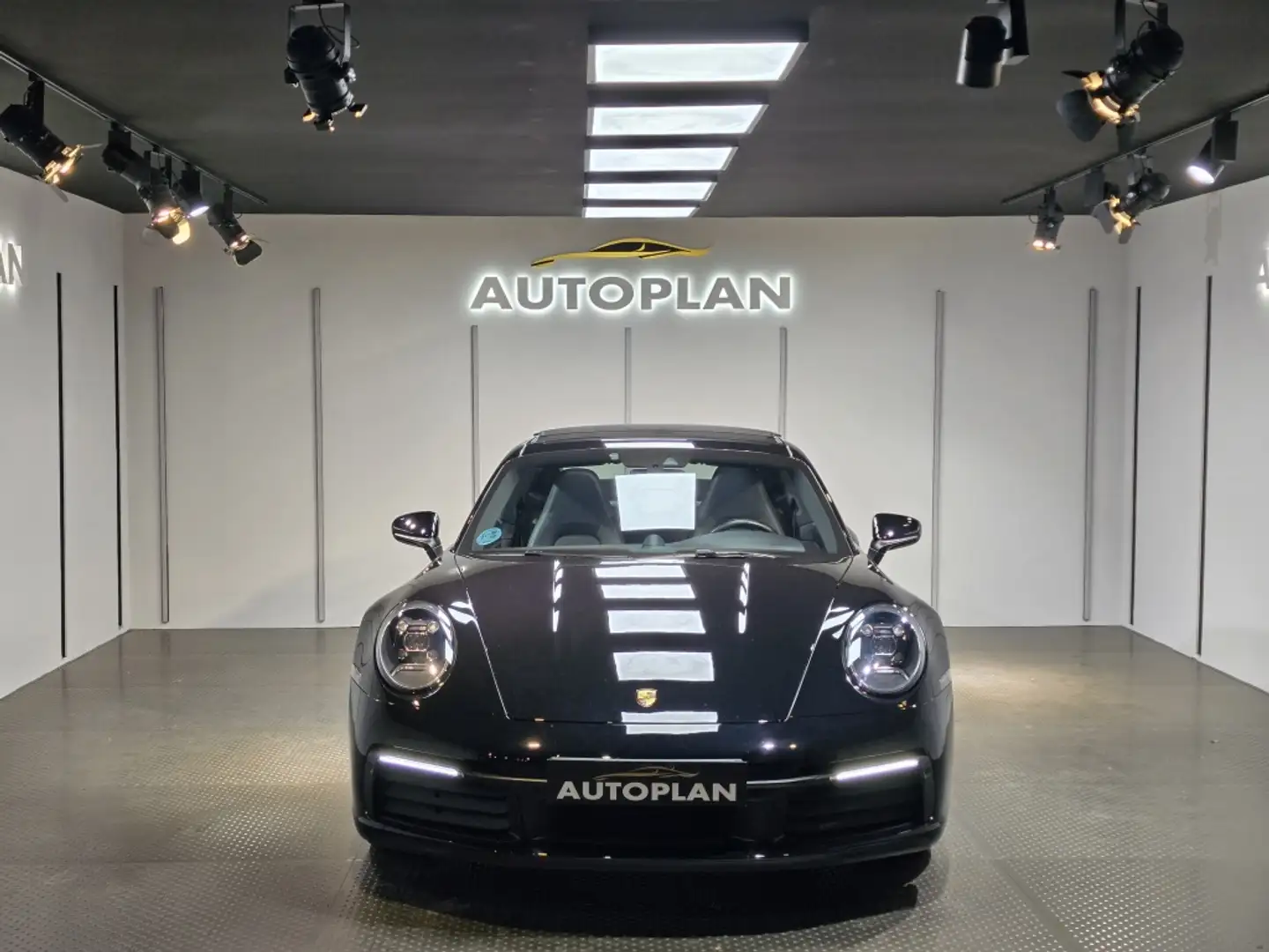 Porsche 992 Carrera Coupé PDK Noir - 2