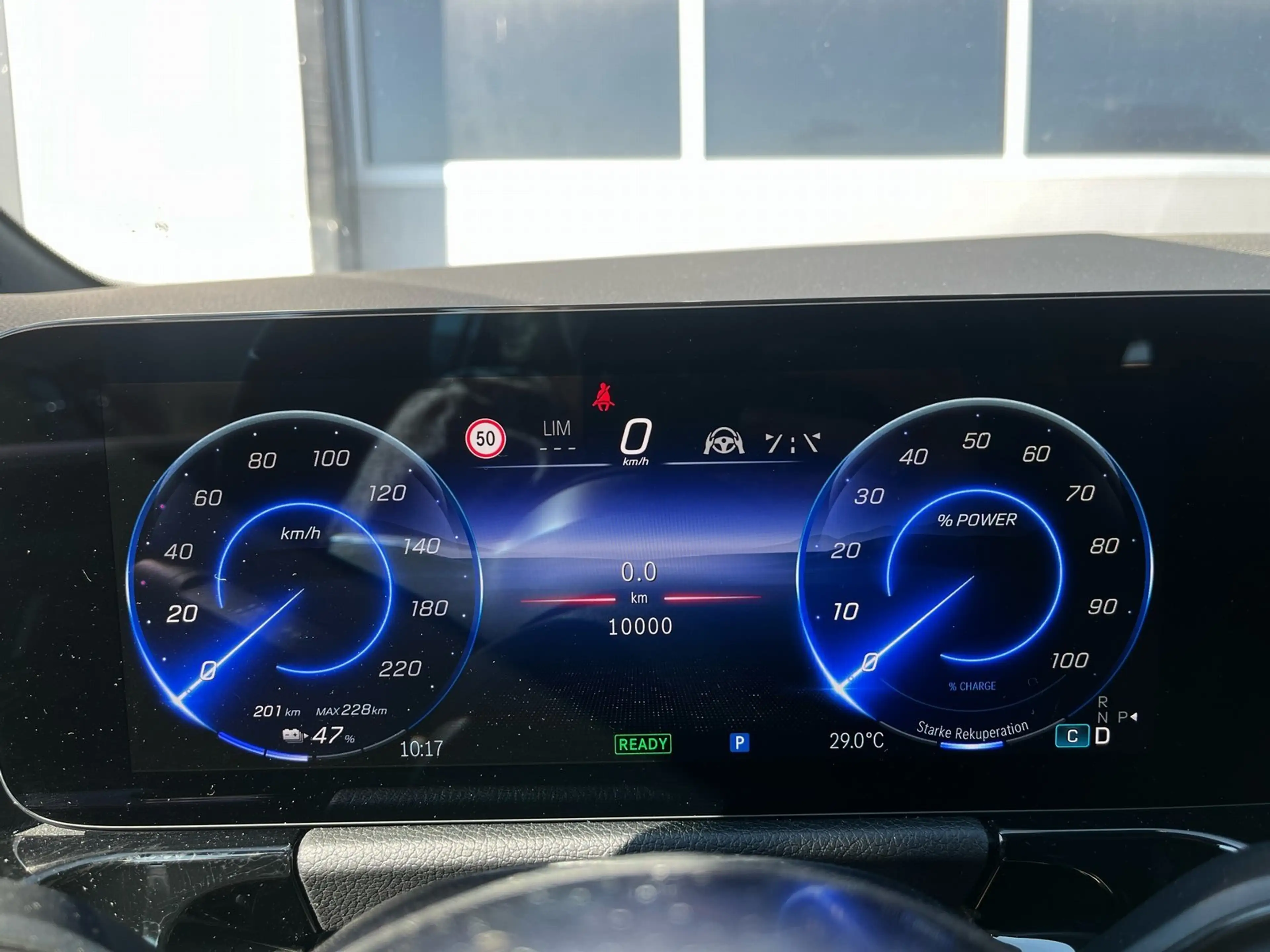 Mercedes-Benz EQA 300 4M Progressive Adv./Fahrassist/Memo/Flex — photo 8