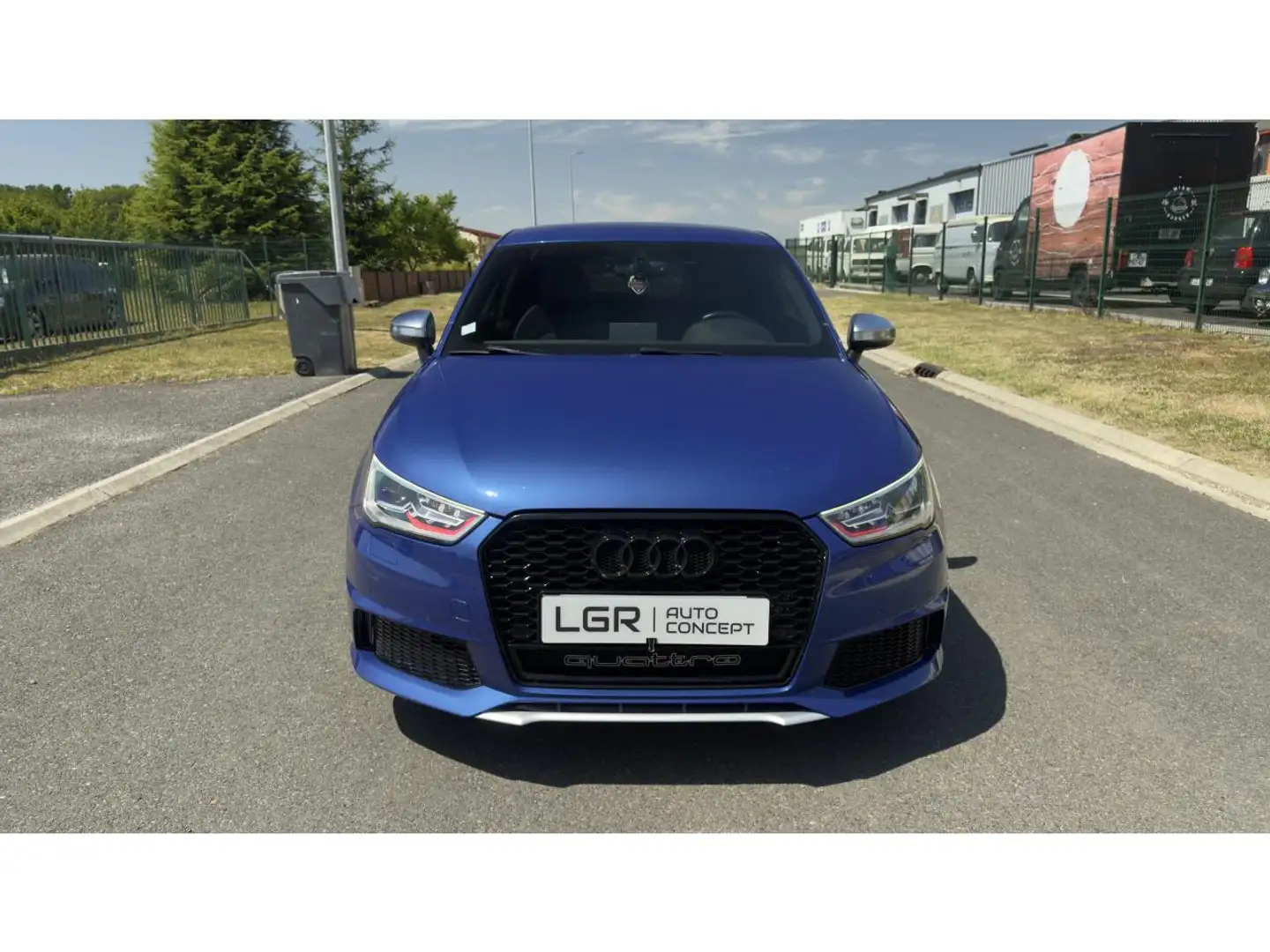 Audi A1 S1 Quattro 2.0 TFSI - ENTRETIEN COMPLET - GARANTIE Blau - 2