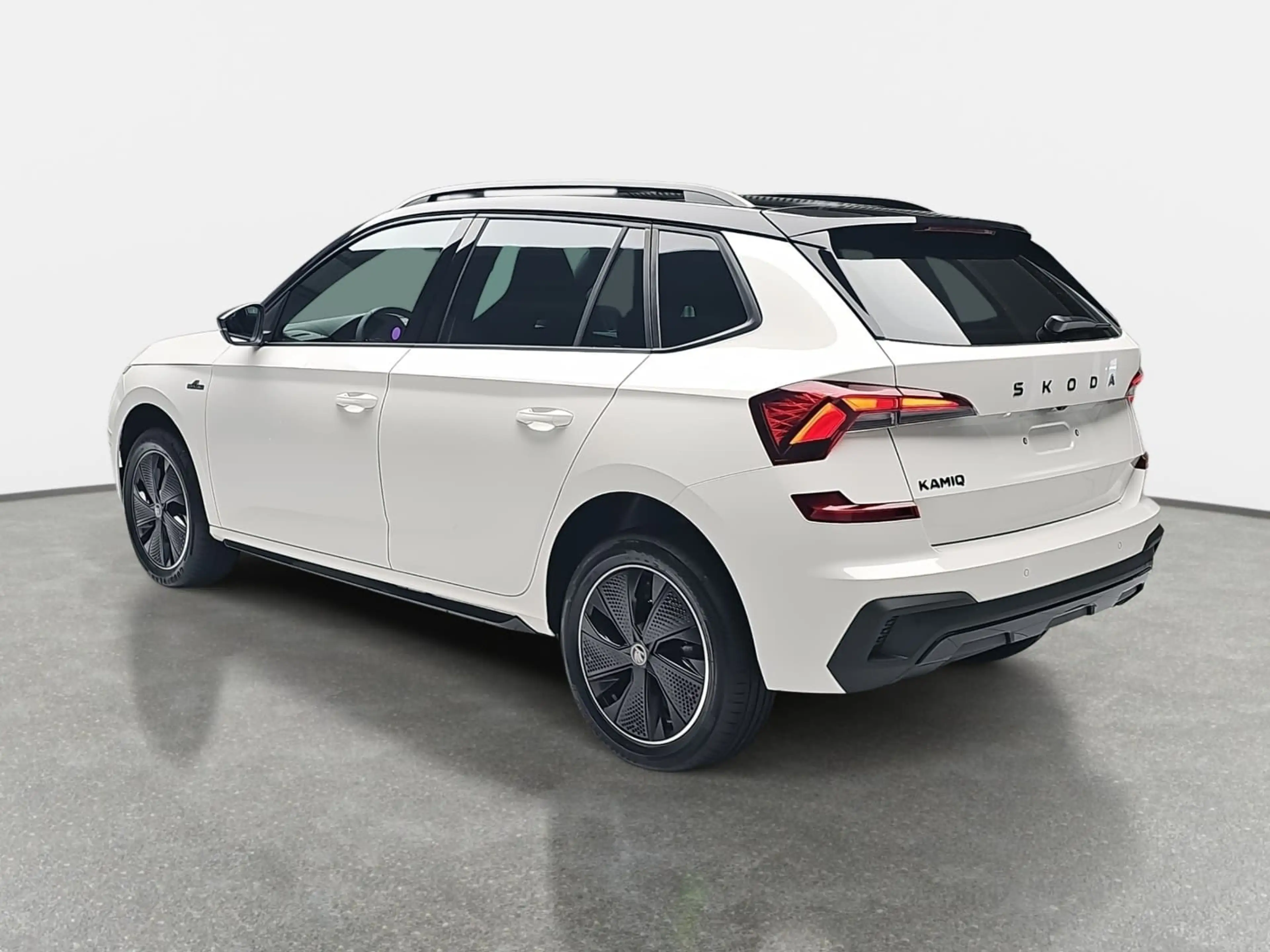 Skoda Kamiq KAMIQ 1.5 TSI DSG MONTE CARLO MATRIX KAMERA AHK — photo 5