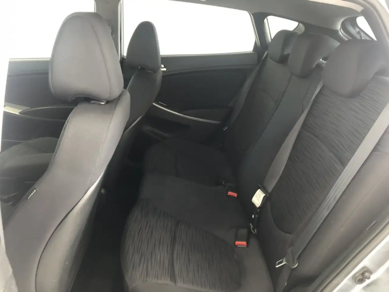 Hyundai ACCENT снимка Hyundai ACCENT