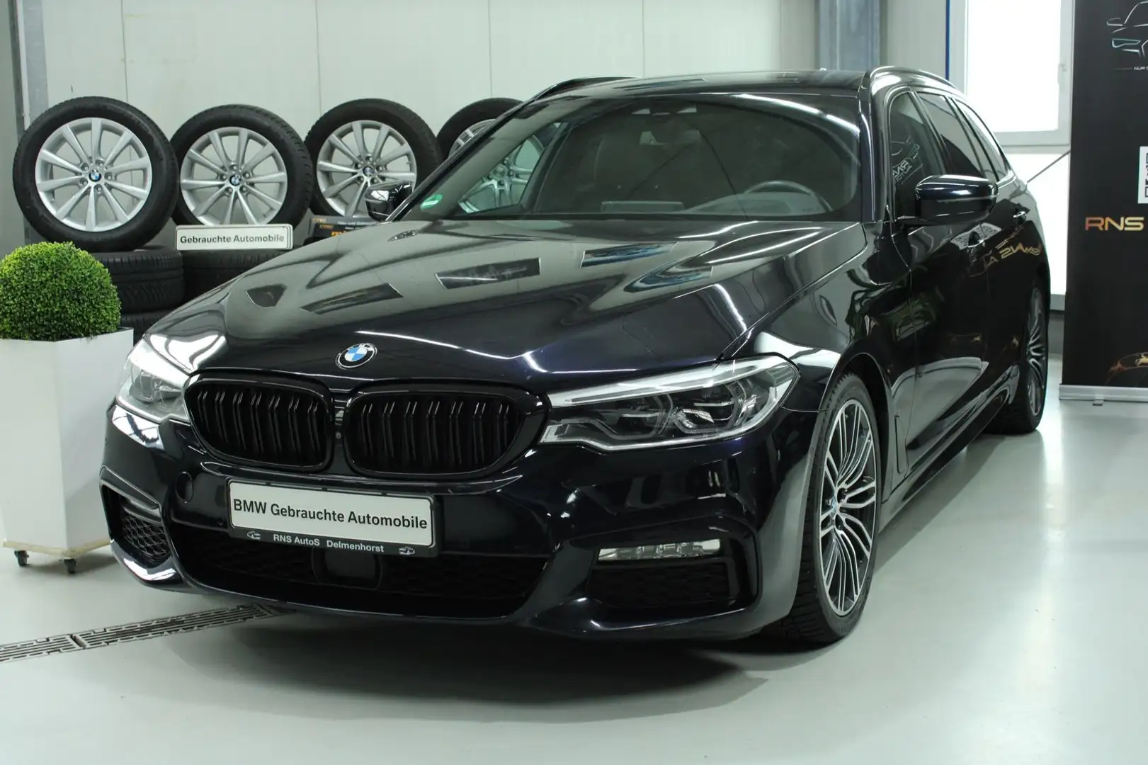 BMW 540 d xDrive,HUD,M-Paket,Belüftung,H&K,360Kam Schwarz - 1
