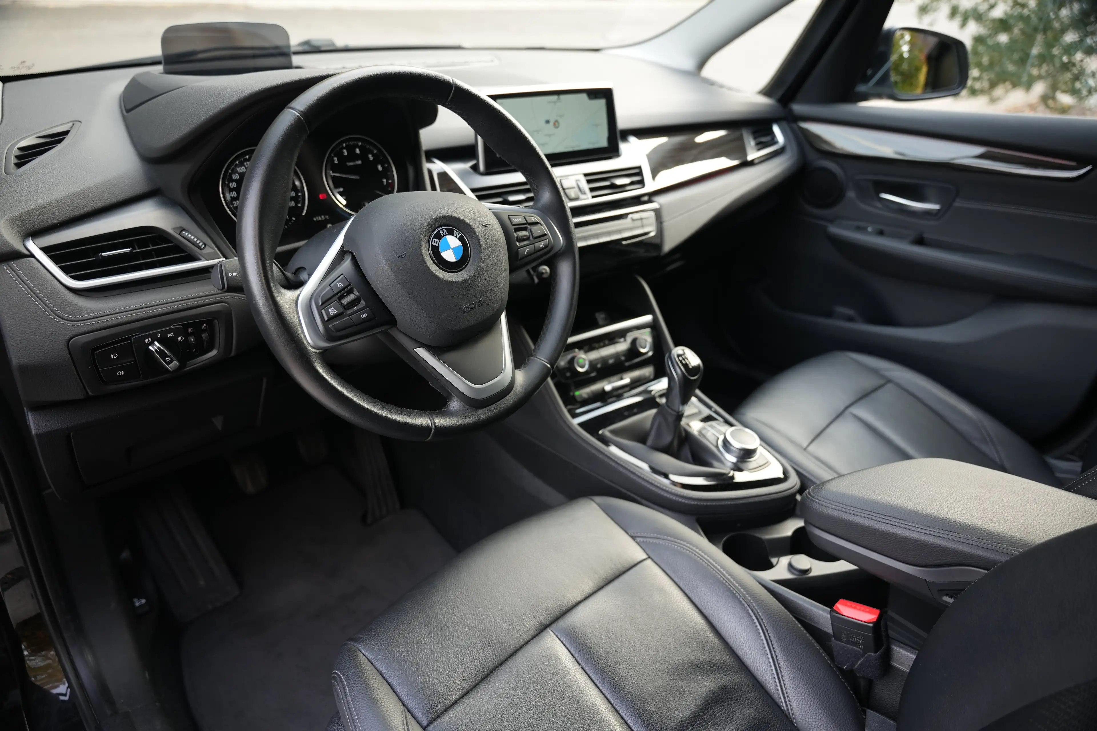 BMW 216 i Gran Tourer 7PL Luxury Line Leder/NavPro/HUD/Cam — photo 10