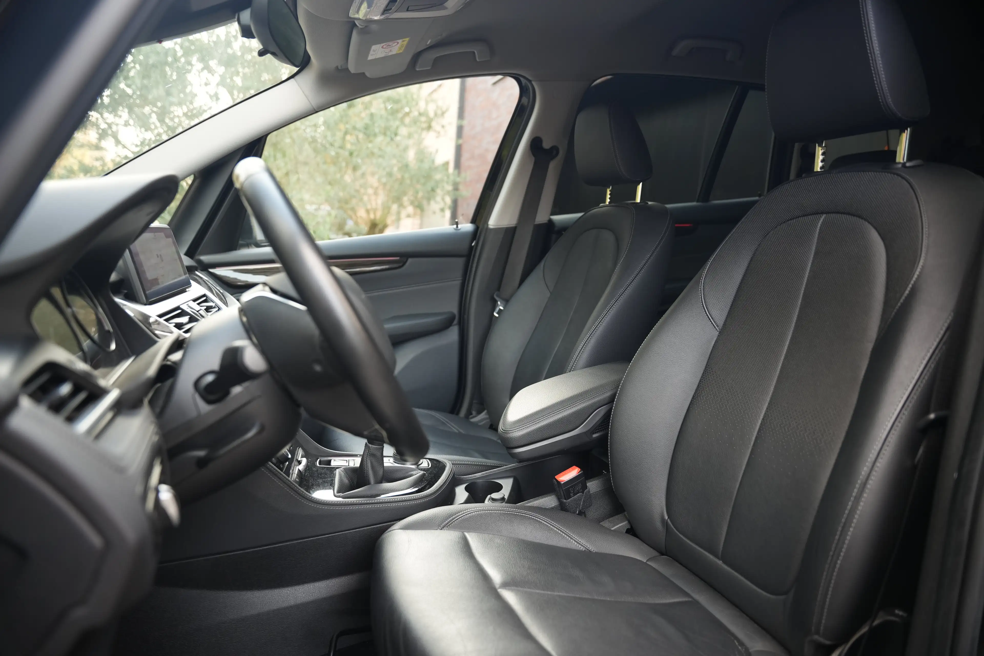 BMW 216 i Gran Tourer 7PL Luxury Line Leder/NavPro/HUD/Cam — photo 11