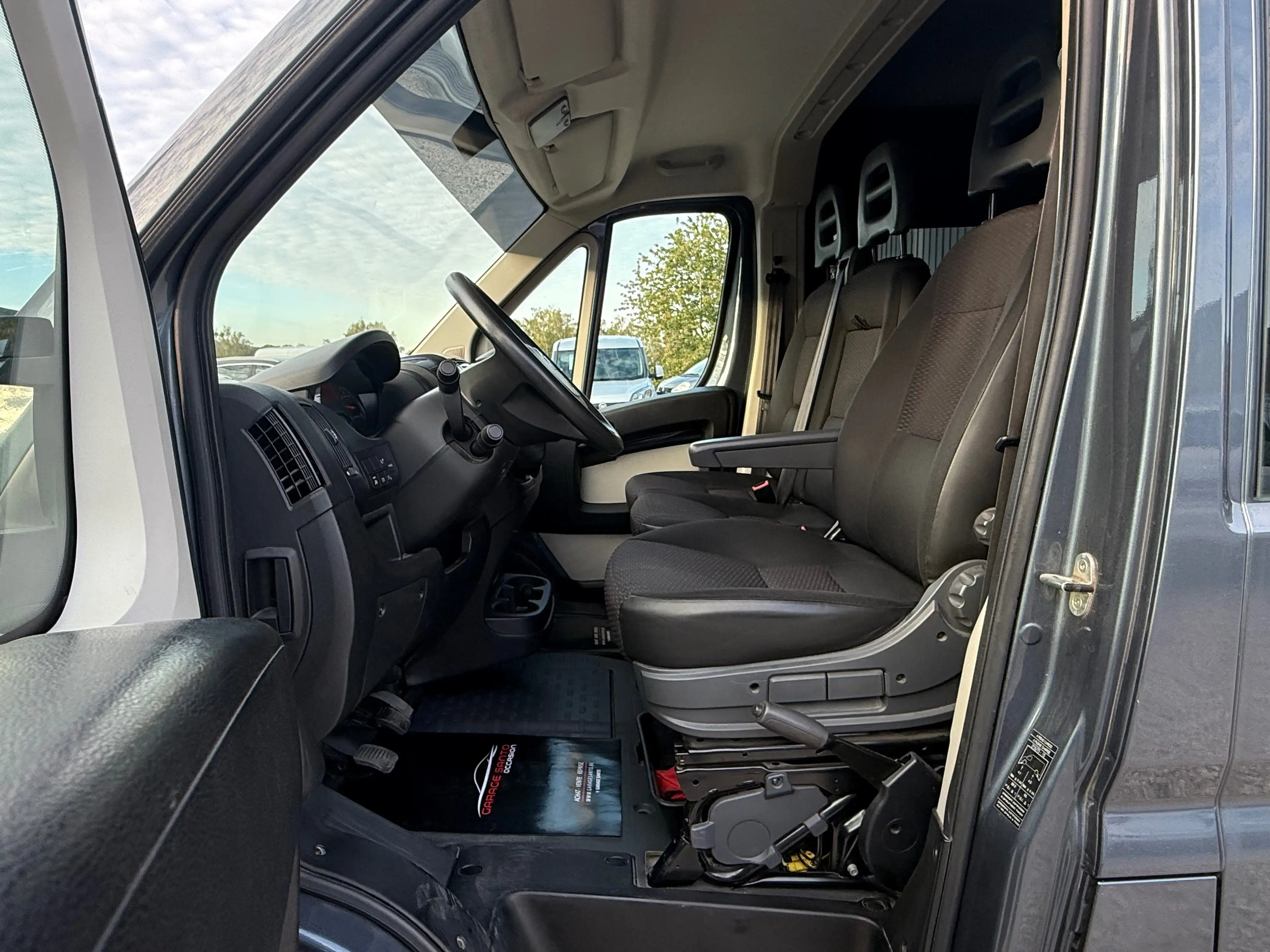Citroen Jumper 2.0 BlueHDi 130cv L3H2 MultiCab 7 Places /Navi/Airco/R.v/A.r/Garantie/ — photo 11
