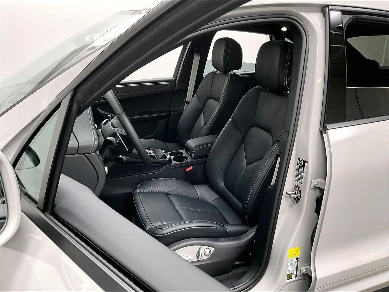 Porsche Macan снимка Porsche Macan