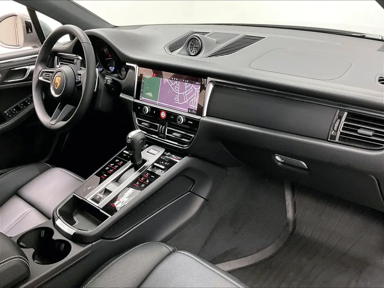 Porsche Macan снимка Porsche Macan