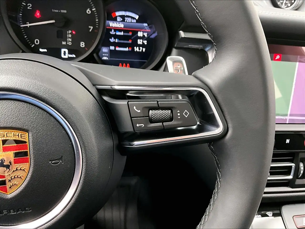 Porsche Macan снимка Porsche Macan