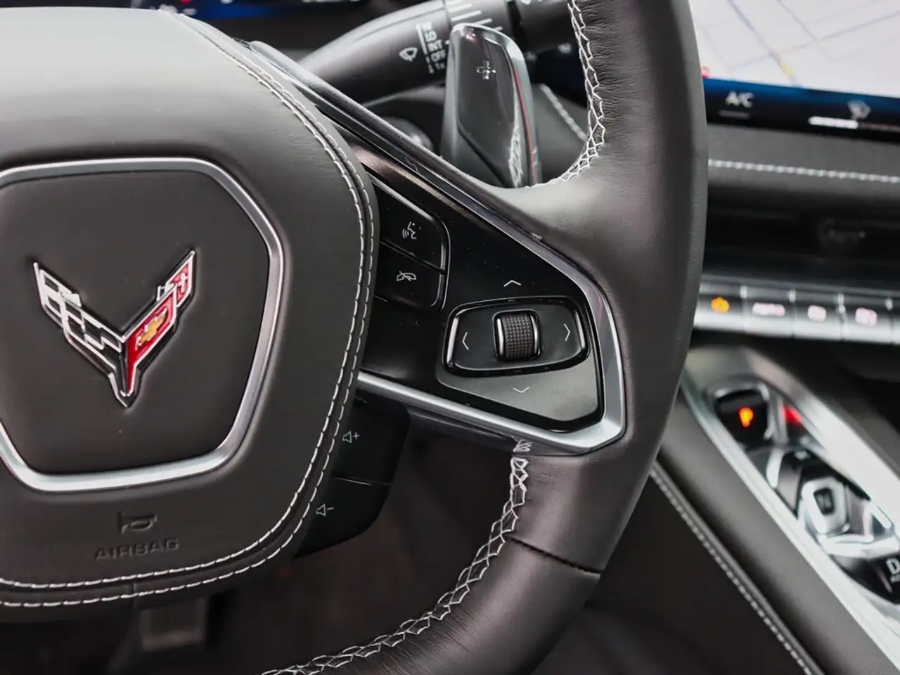 Chevrolet Corvette снимка Chevrolet Corvette