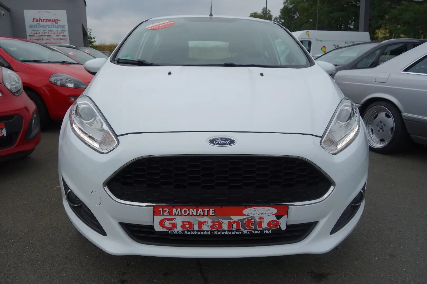 Ford Fiesta Celebration 5-Türig Winterpaket Bianco - 2