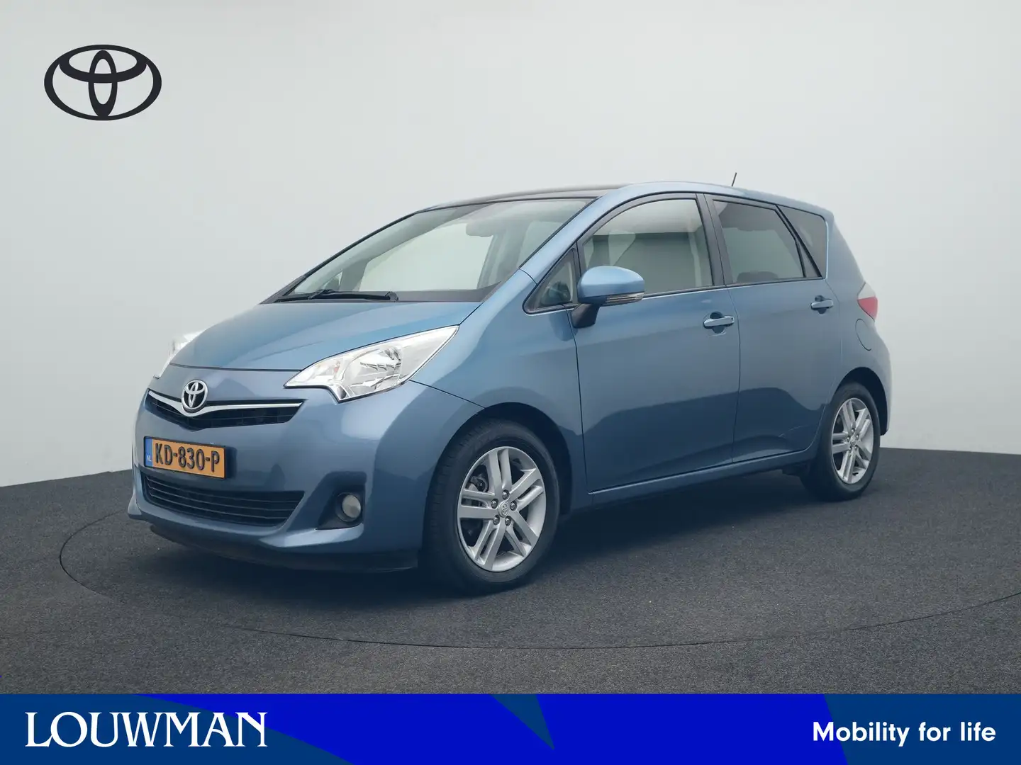 Toyota Verso-S 1.3 VVT-i Dynamic Blauw - 1