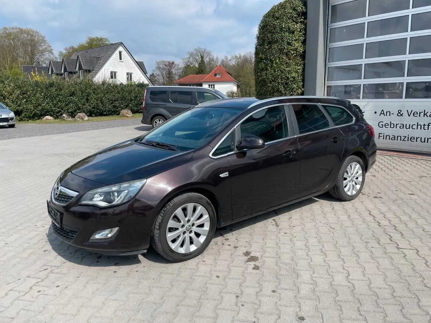 Opel Astra J Sports Tourer Innovation MOTORFEHLER** Kahverengi - 2