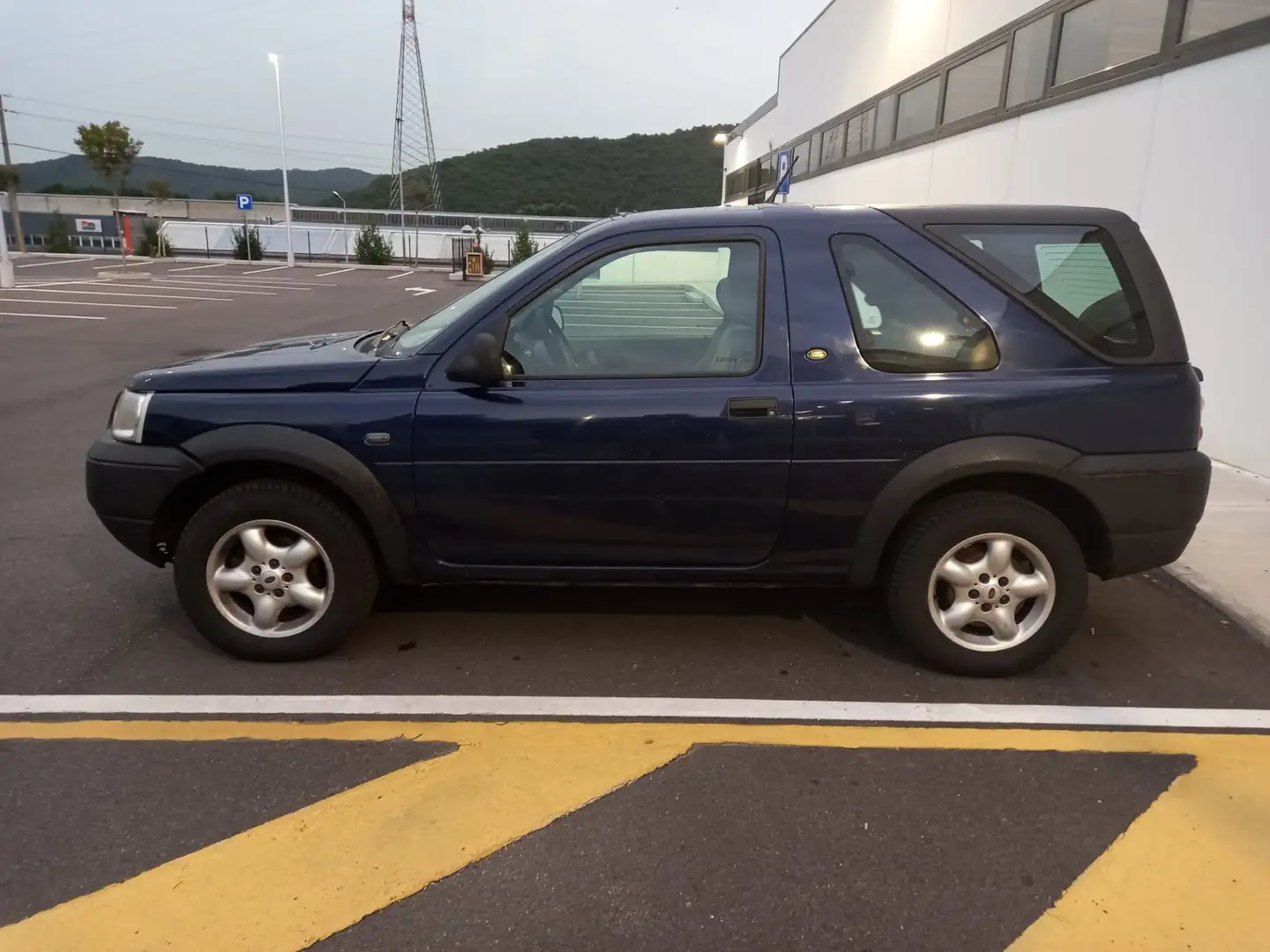 Land Rover Freelander HB 2.0 td4 - 1