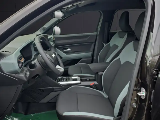 Dacia Duster view 10