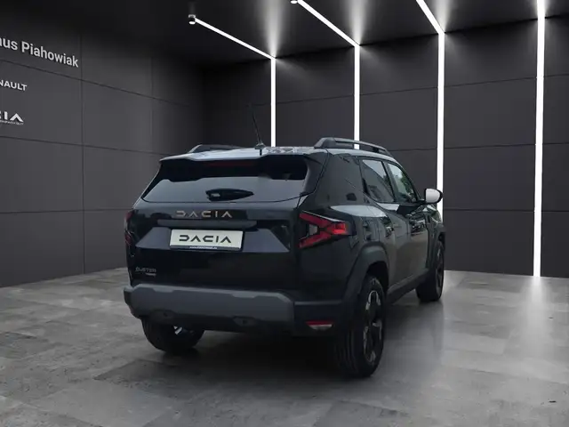 Dacia Duster view 3