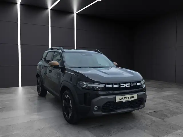 Dacia Duster view 4
