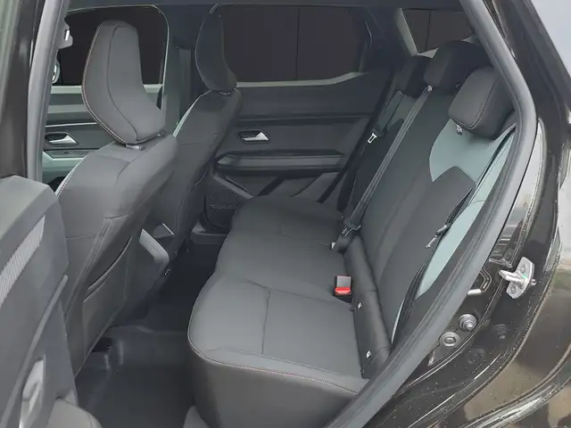 Dacia Duster view 9