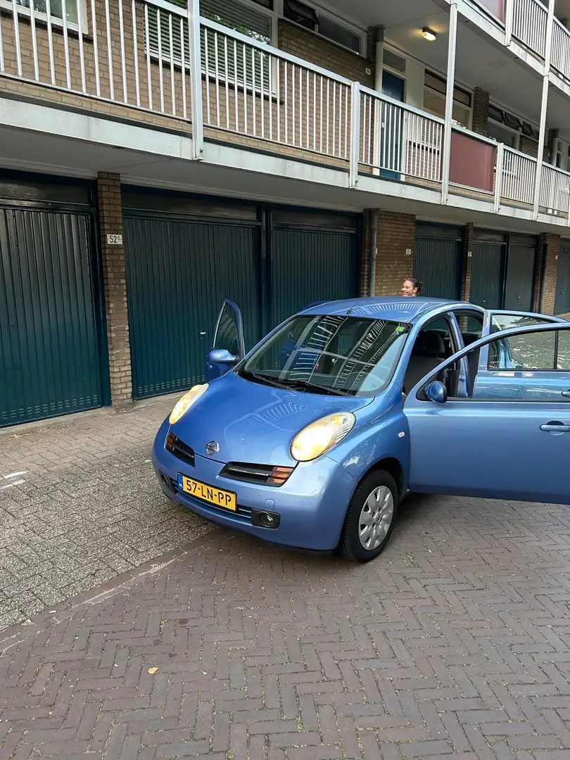 Nissan Micra 1.4 Tekna Blauw - 1
