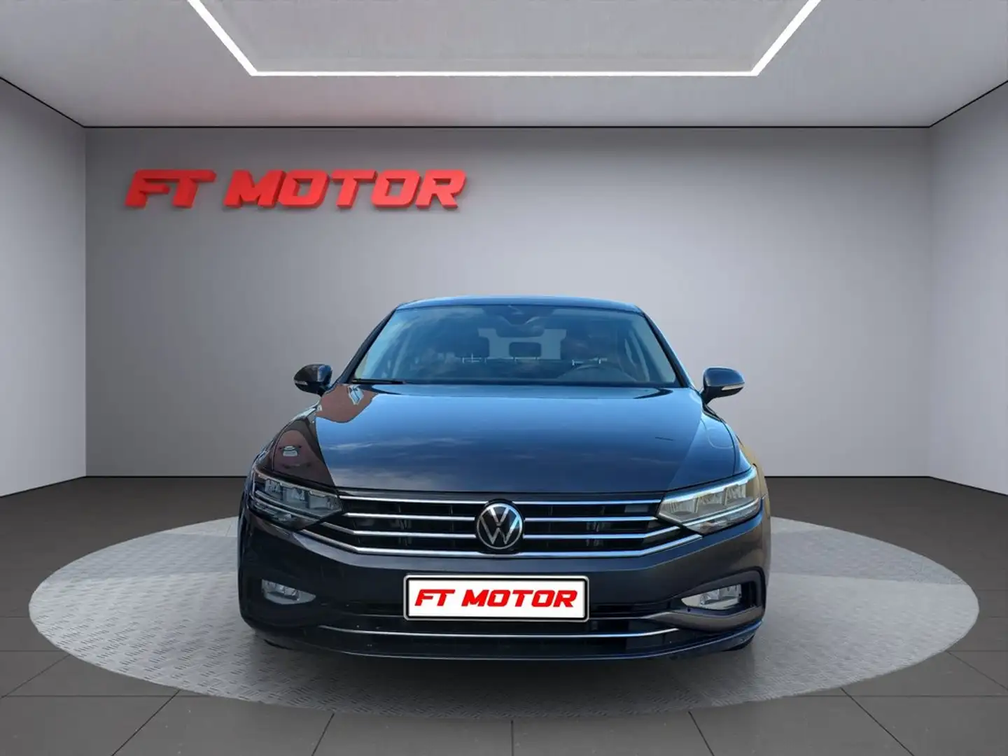 Volkswagen Passat Executive 2.0 TDI 110kW (150CV) DSG Gris - 2