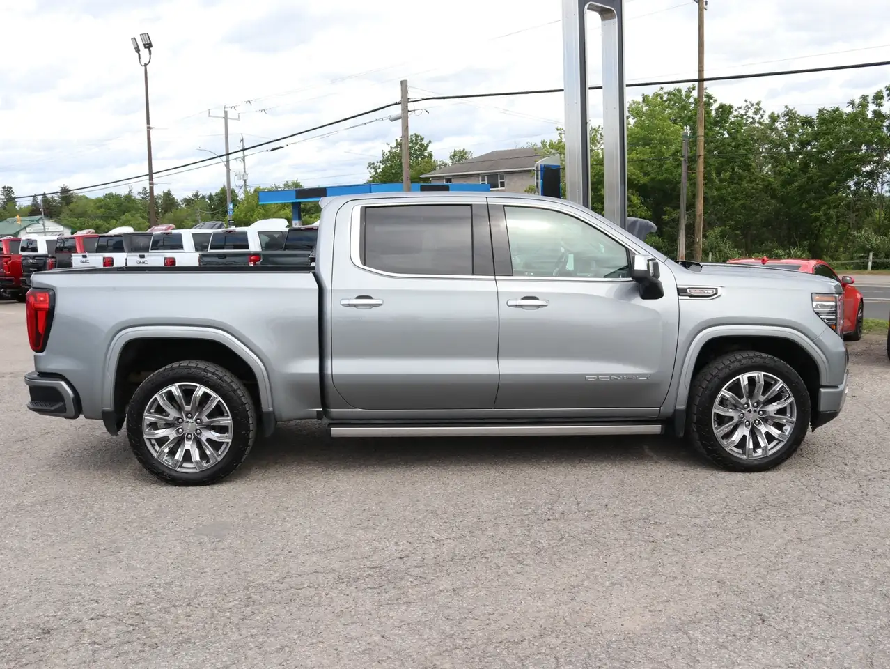 GMC Sierra 1500 снимка GMC Sierra 1500