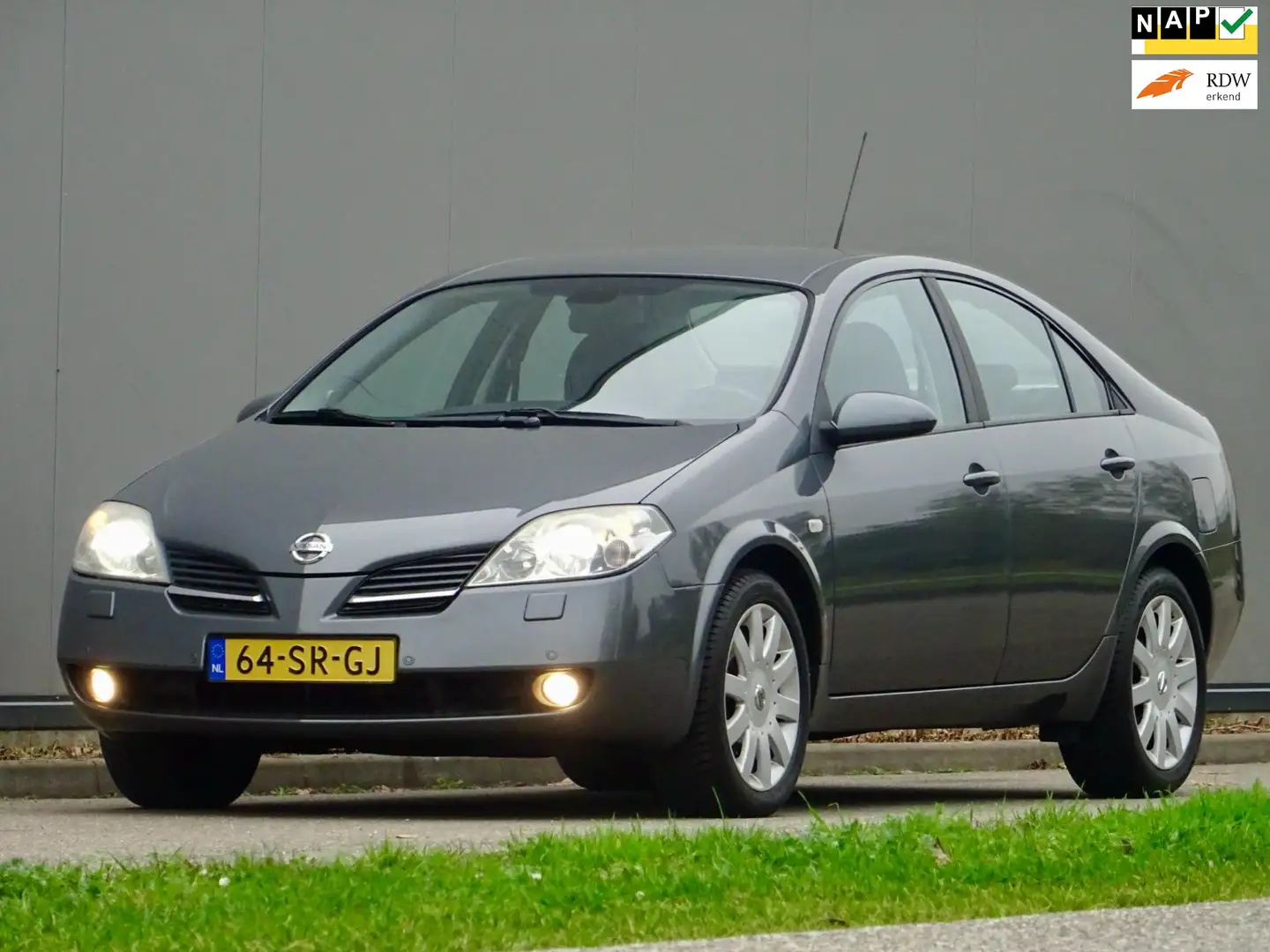Nissan Primera 2.0 AUT / NL / VOLLEDIG DEALER-OH / NAP / Grijs - 1