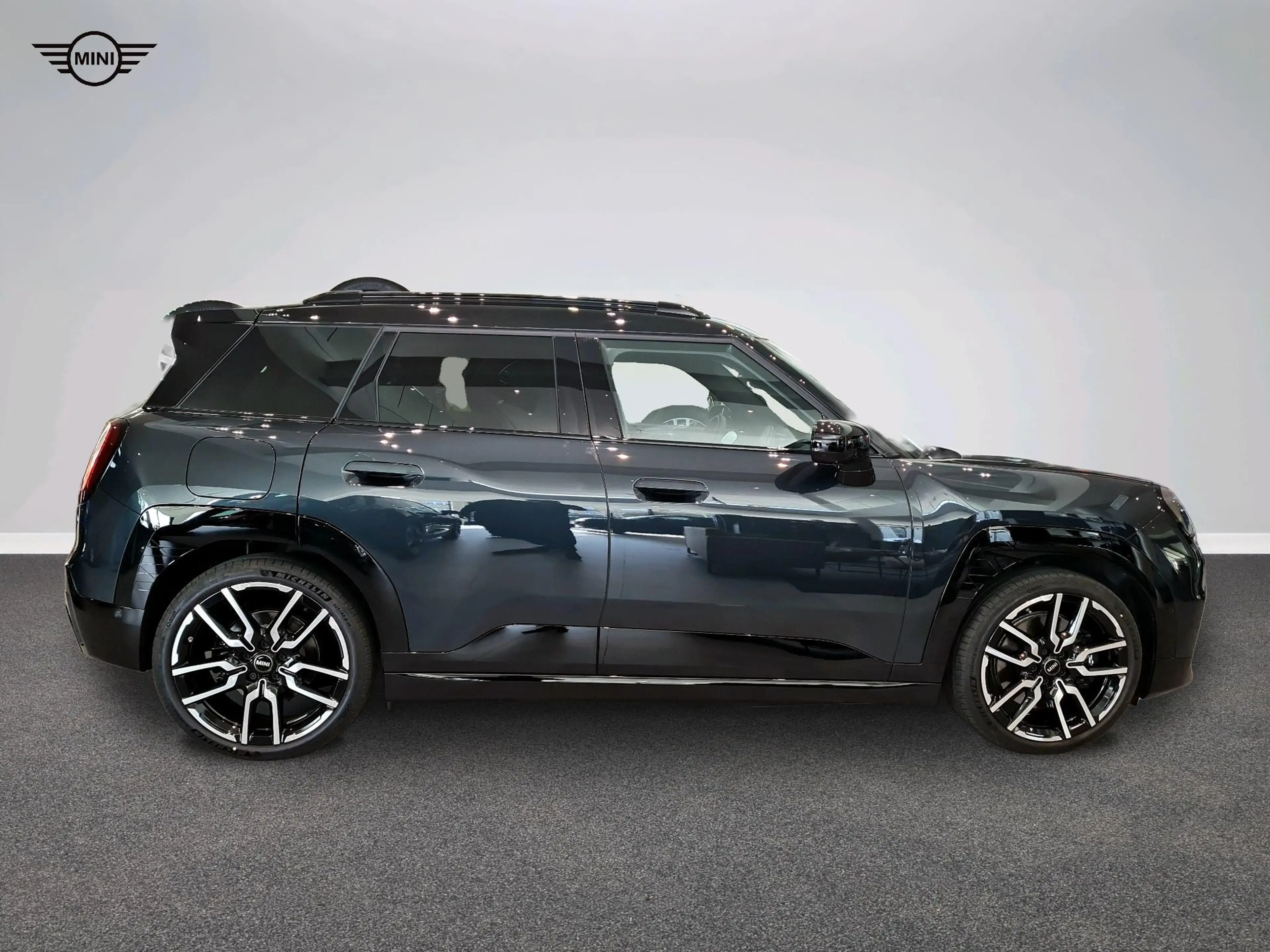 MINI Aceman John Cooper Works Trim — photo 3