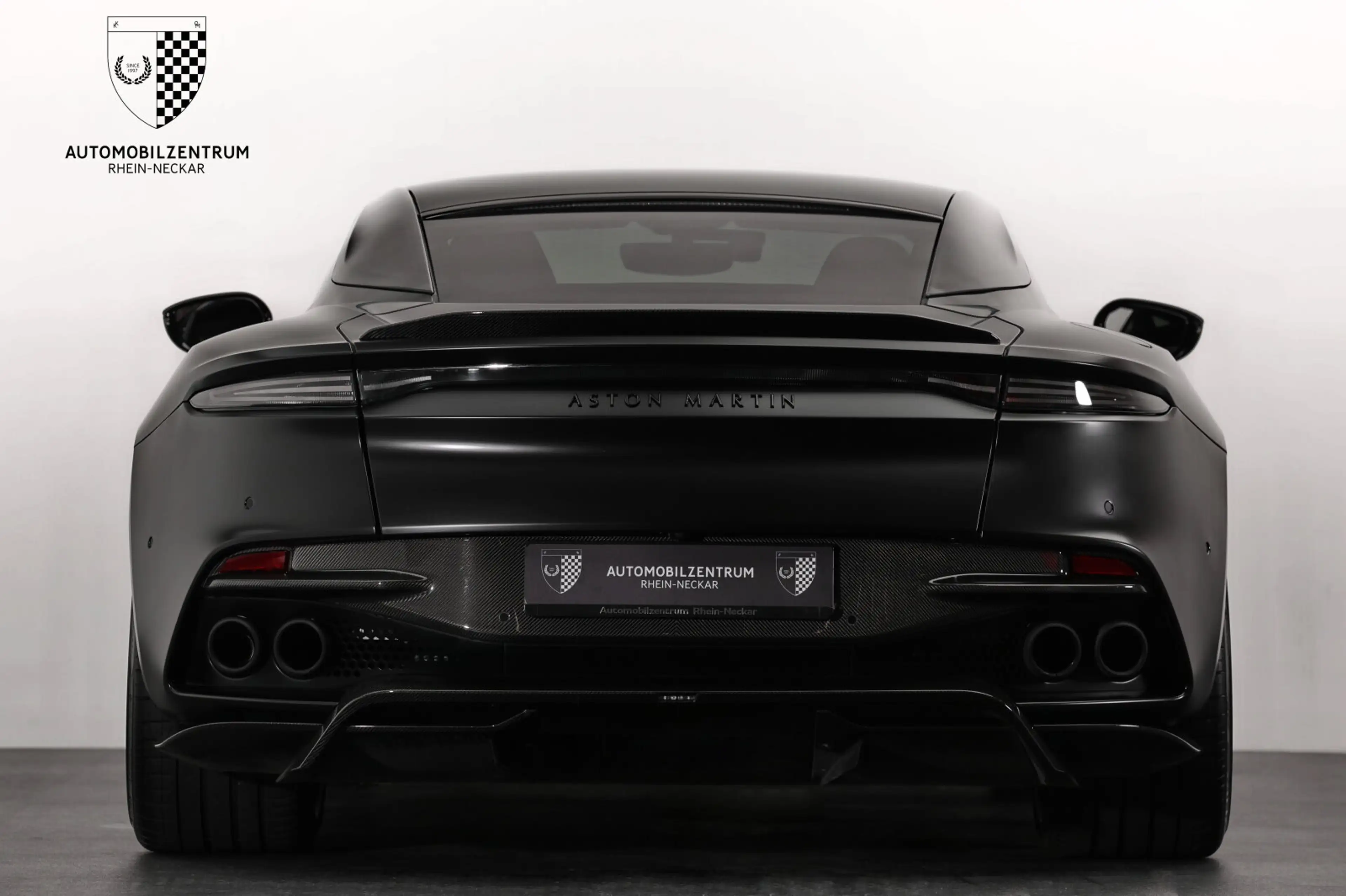 Aston Martin DBS DBS 770 Ultimate 1 of 300 FullCarbon/B&O/Sports+ — photo 8