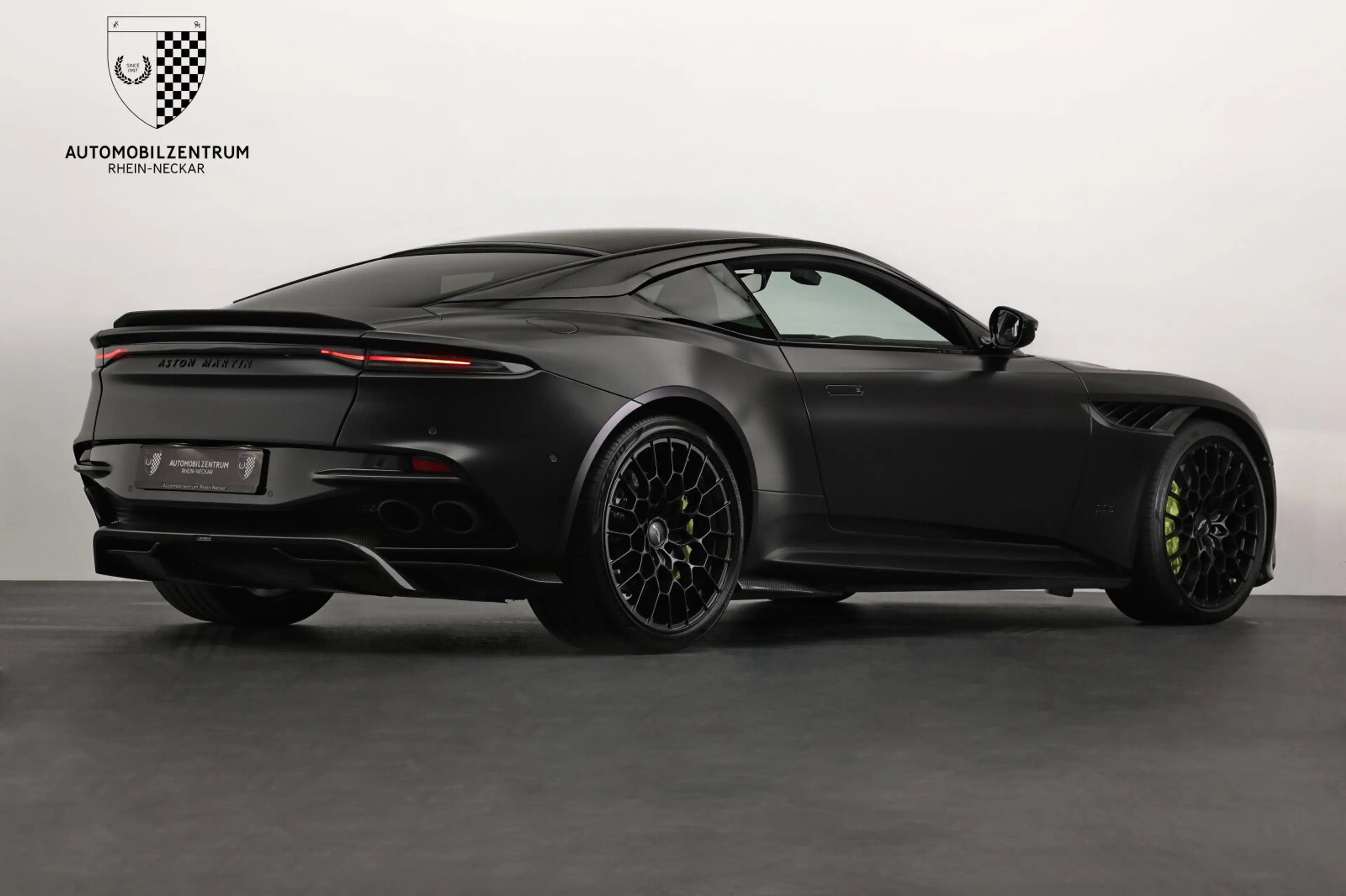 Aston Martin DBS DBS 770 Ultimate 1 of 300 FullCarbon/B&O/Sports+ — photo 9