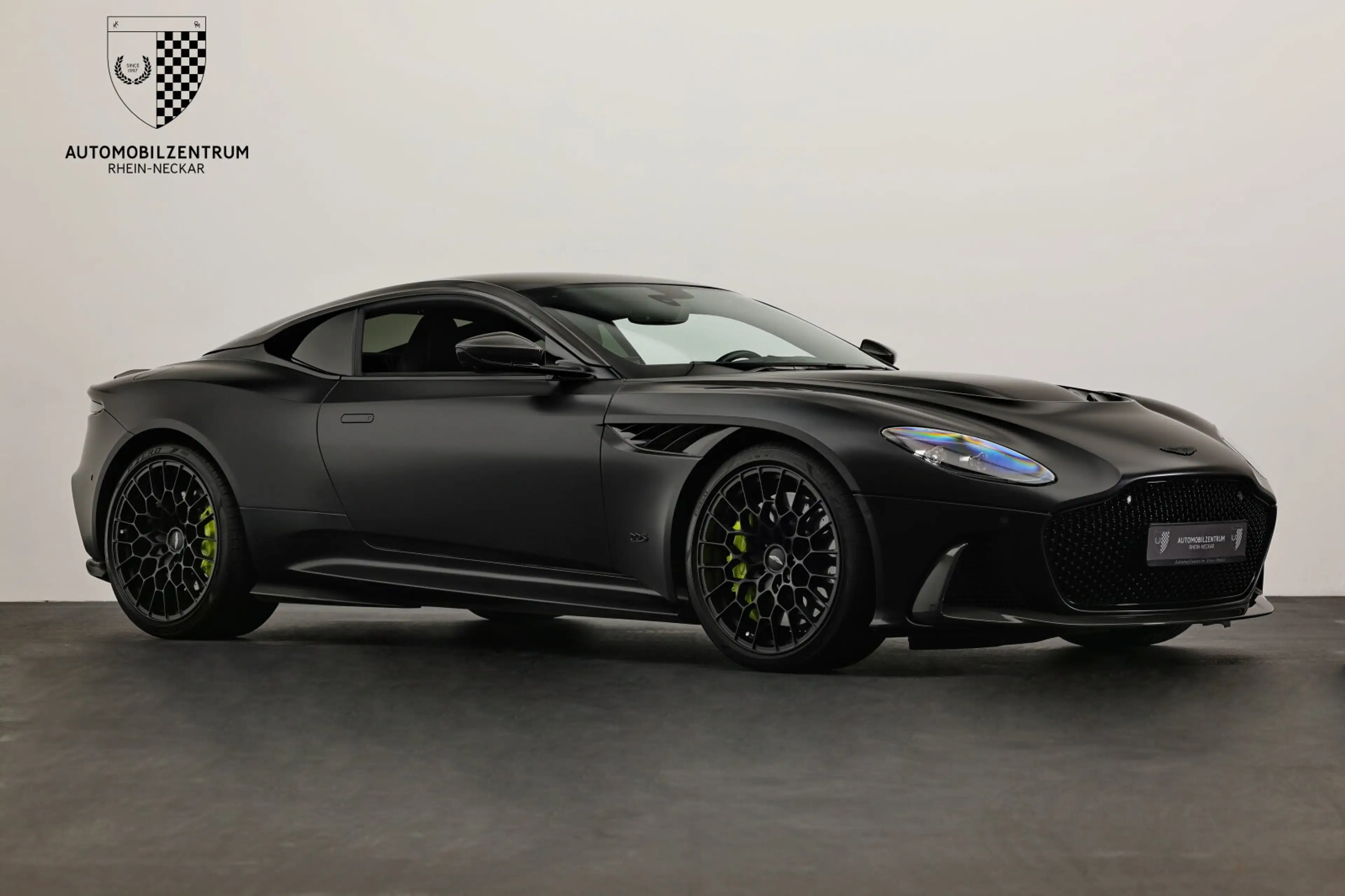 Aston Martin DBS DBS 770 Ultimate 1 of 300 FullCarbon/B&O/Sports+ — photo 12