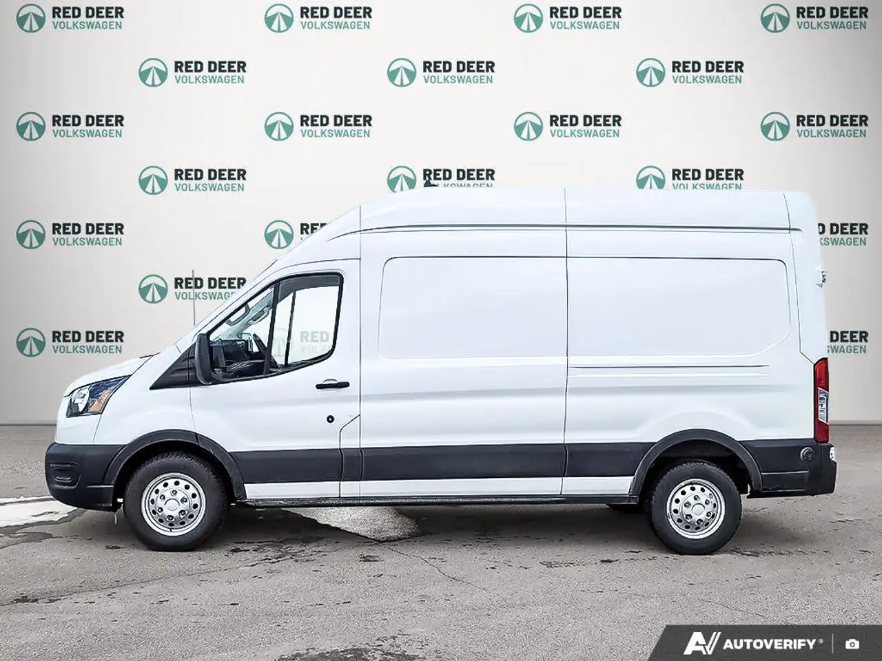 Ford Transit Cargo Van снимка Ford Transit Cargo Van
